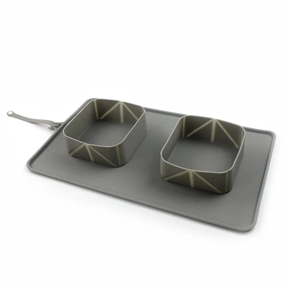 Foldable 2-in-1 Pet Food & Water Bowl – DinePlus™
