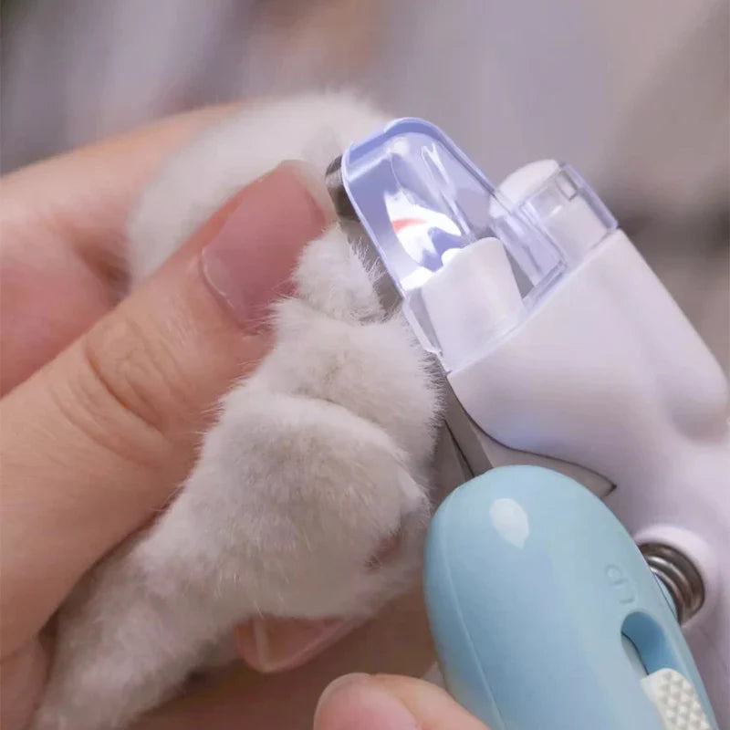 LED Pet Nail Clipper for Dogs & Cats – SmoothPro™