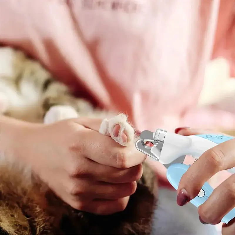 LED Pet Nail Clipper for Dogs & Cats – SmoothPro™
