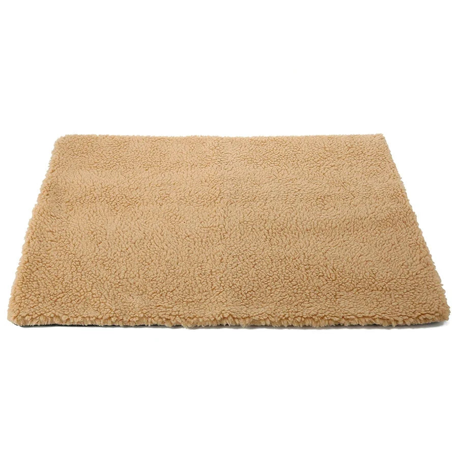 Soft Plush Self-Heating Pet Comfort Mat for Dogs & Cats – CozySelect™