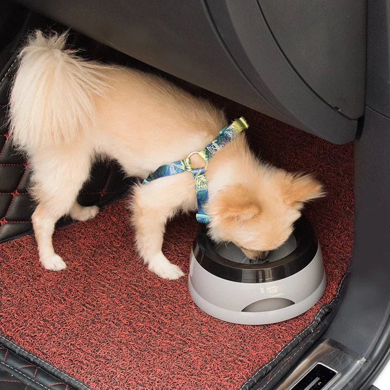 Spill-Proof Pet Water Bowl – FeastShield™