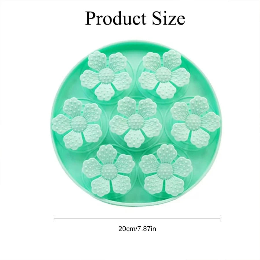 Silicone Flower Slow Feeder for Dogs & Cats – TreatPath™