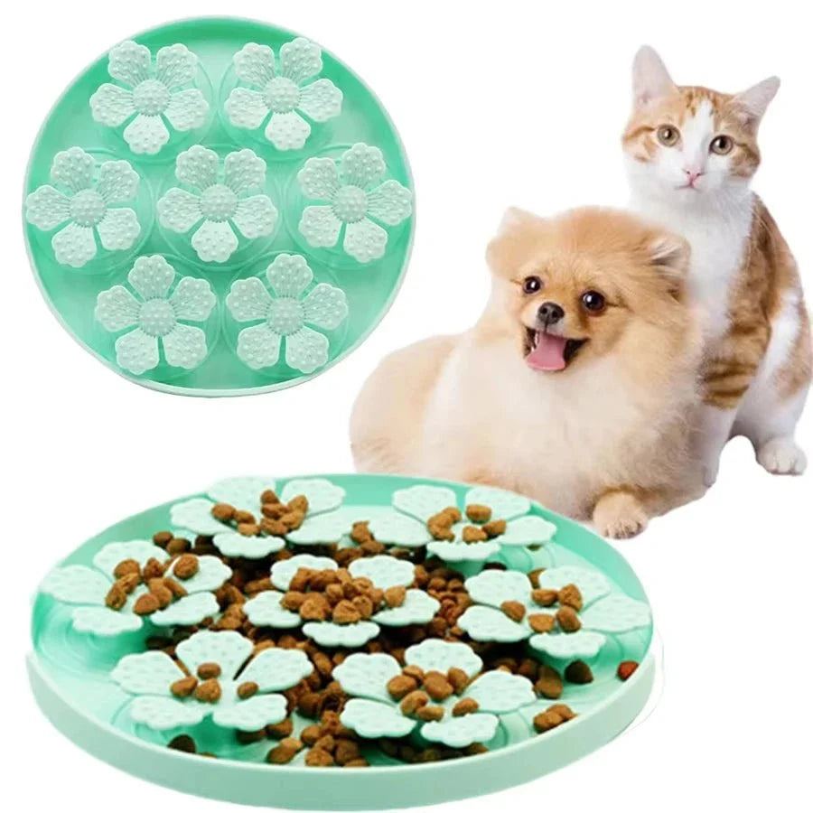 Silicone Flower Slow Feeder for Dogs & Cats – TreatPath™
