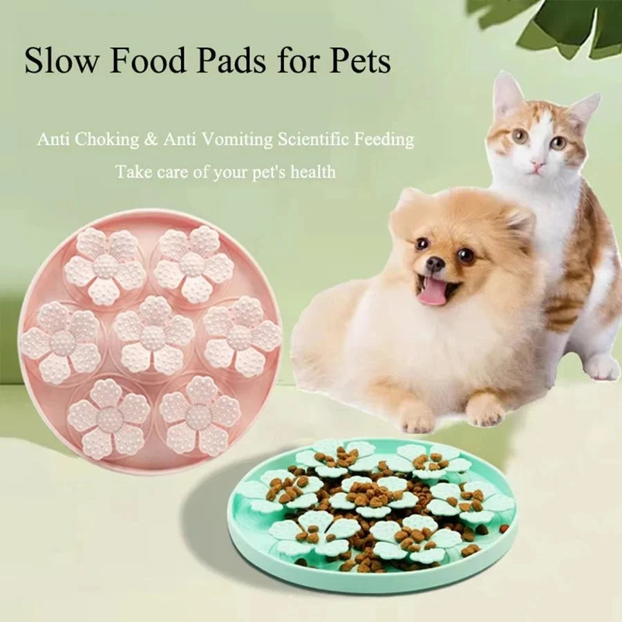 Silicone Flower Slow Feeder for Dogs & Cats – TreatPath™