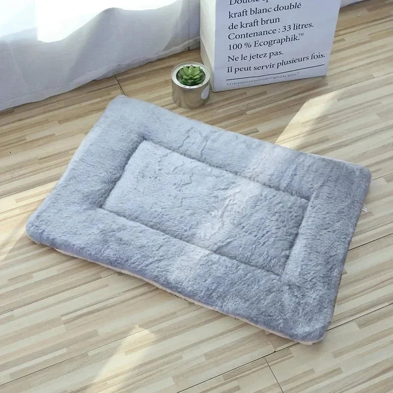Double-Sided Plush Pet Mat for Dogs & Cats – ComfortFlex™