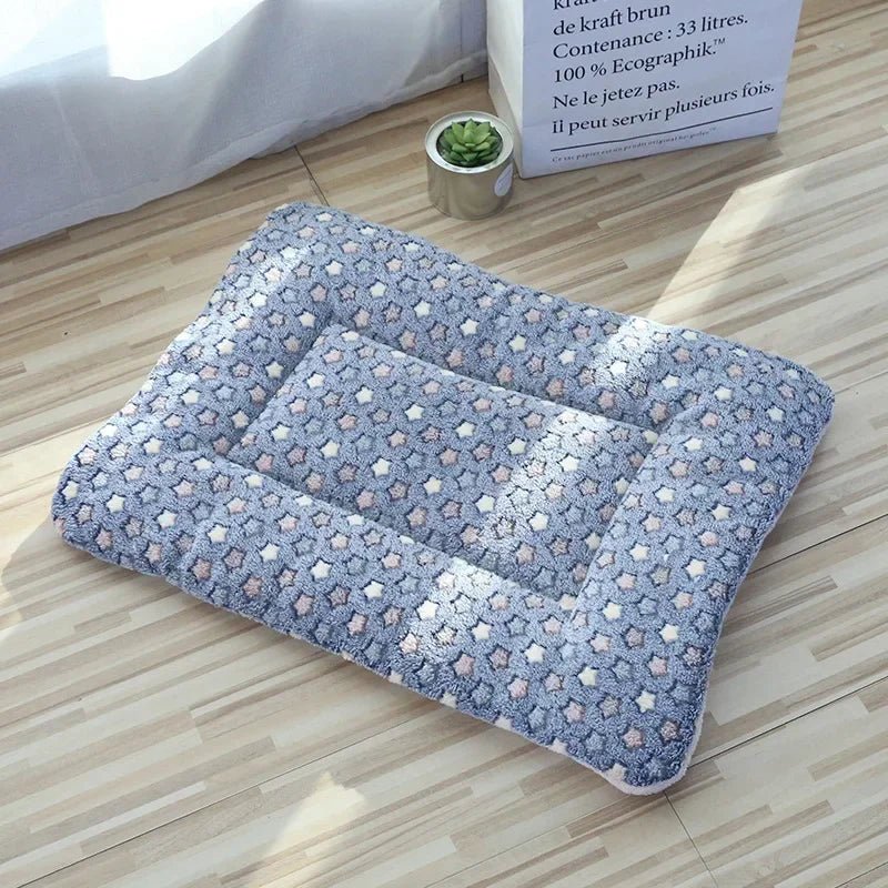 Double-Sided Plush Pet Mat for Dogs & Cats – ComfortFlex™