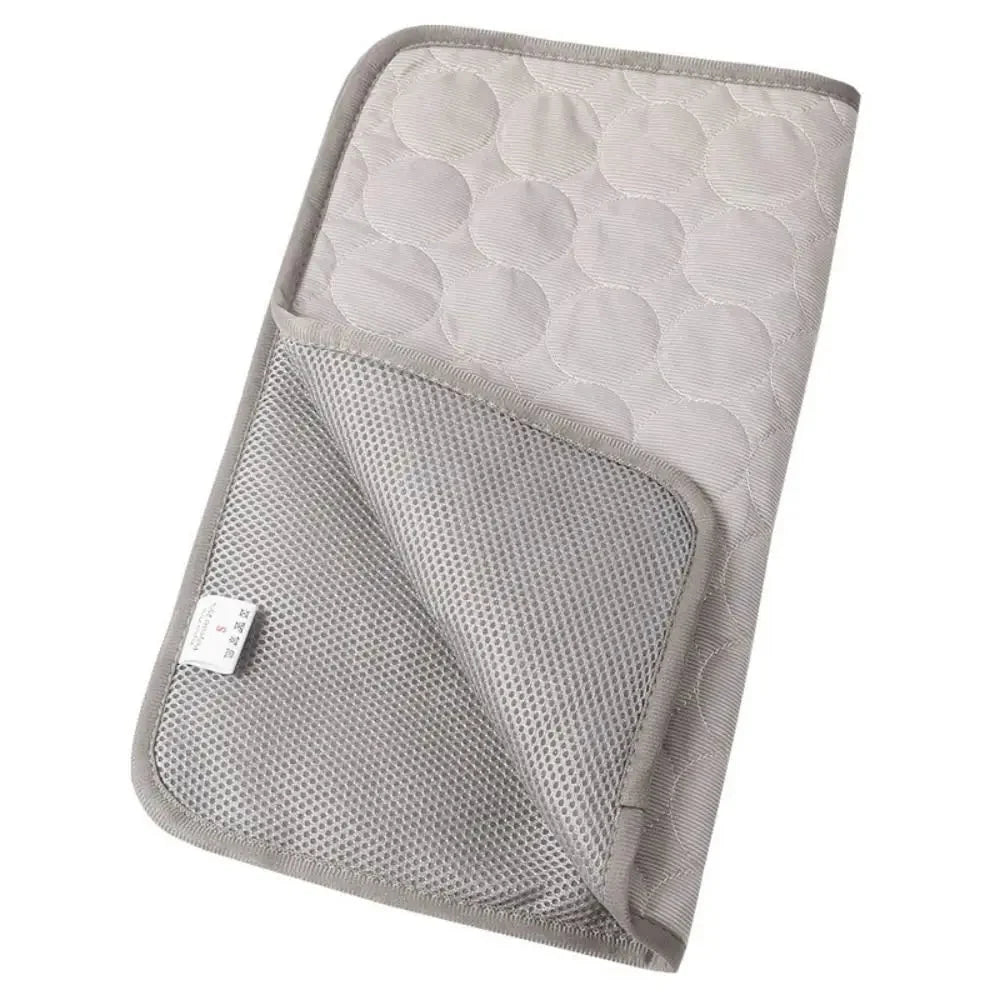 Cooling Pet Mat for Dogs & Cats – RestAdventure™