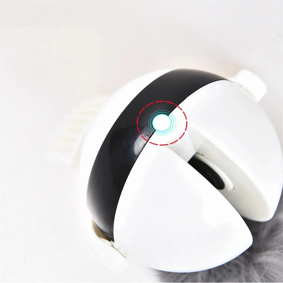 Automatic Interactive Ball Toy for Cats – PlayPort™