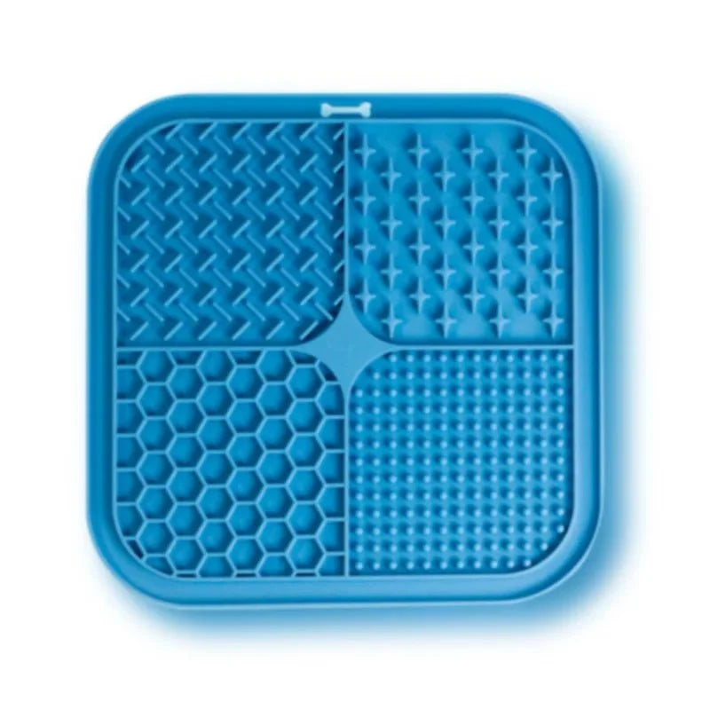 Silicone Lick Mat & Slow Feeder for Dogs & Cats – ComfortWorks™
