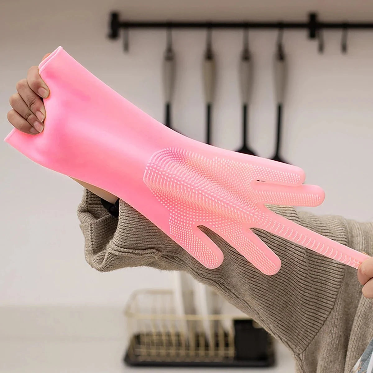 Silicone Pet Grooming & Massage Gloves – TailReady™