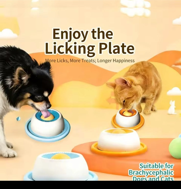 Tailented LickFlow licking bowl for dogs and cats