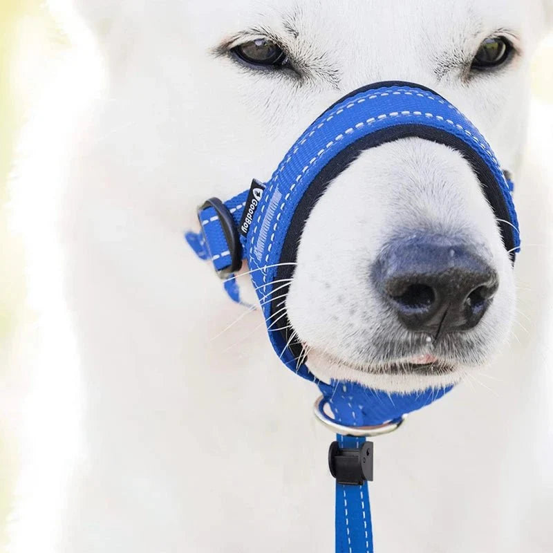 Adjustable Breathable Dog Muzzle – TrailSphere™