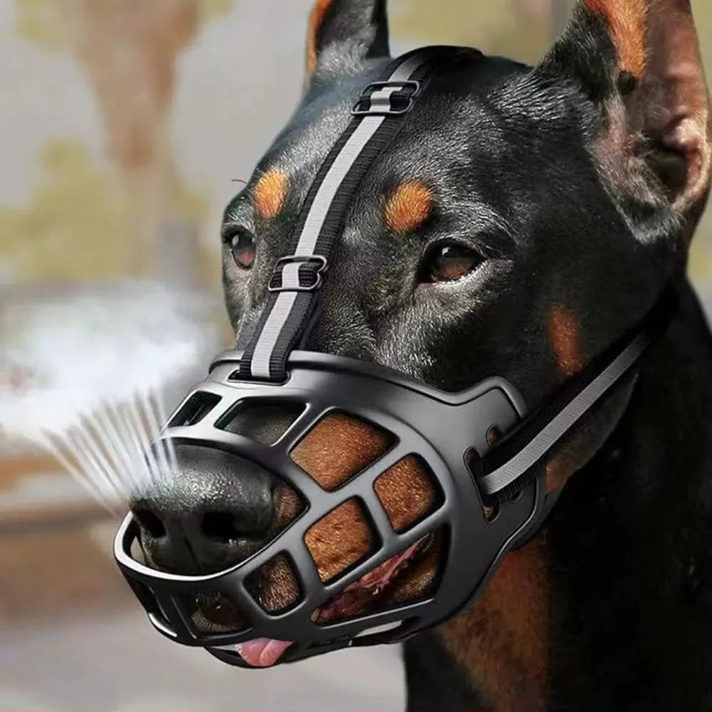 Adjustable Breathable Dog Muzzle – PawGo™