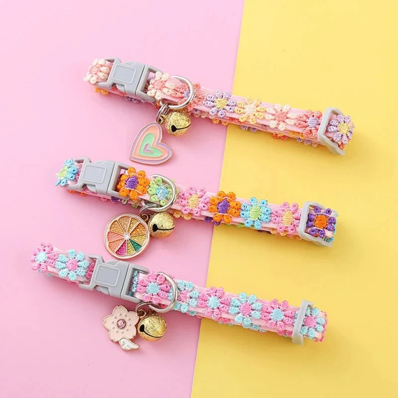 Nylon Adjustable Cat Collar with Bell – HoldStyle™