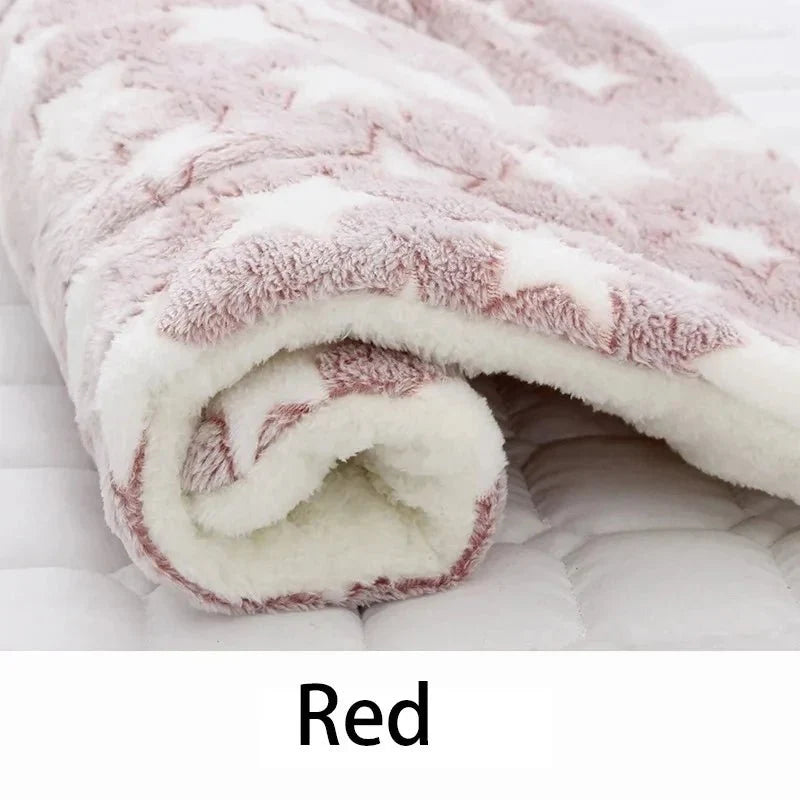 Soft Flannel Pet Bed for Dogs & Cats – SoftStyle™