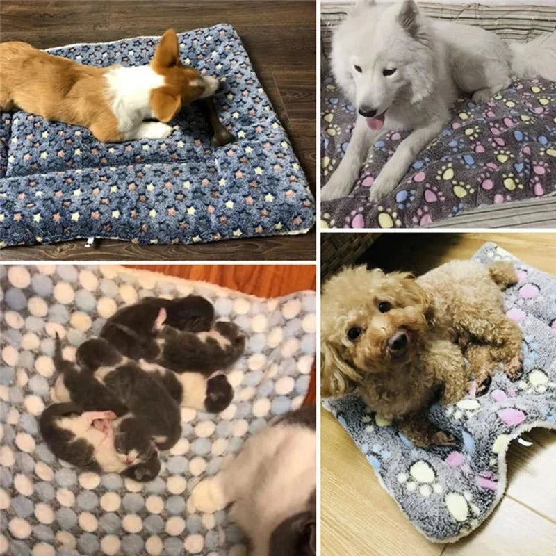 Soft Flannel Pet Bed for Dogs & Cats – SoftStyle™
